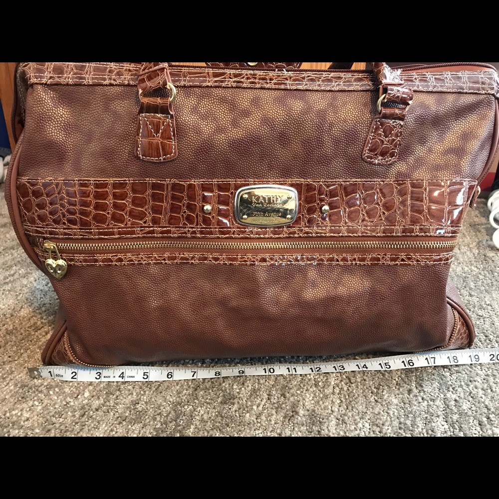 Kathy vanzeeland overnight bag